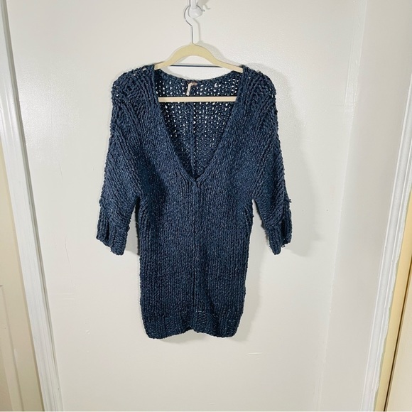 Free People Georgia V-Neck Chunky Knit Sweater in Blue Oversized Longline - Picture 2 of 11